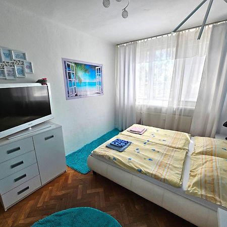 Cozy Blue Apartment Prešov Eksteriør bilde