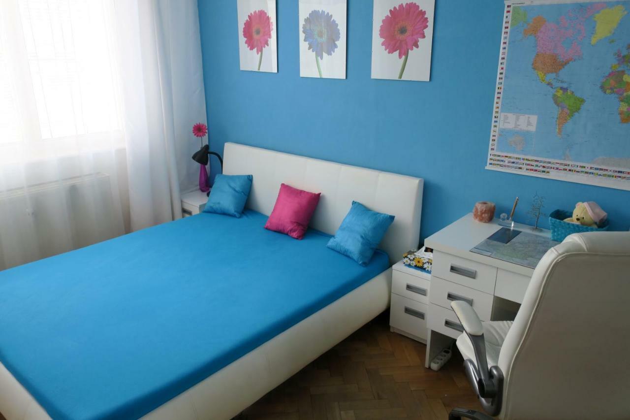 Cozy Blue Apartment Prešov Eksteriør bilde